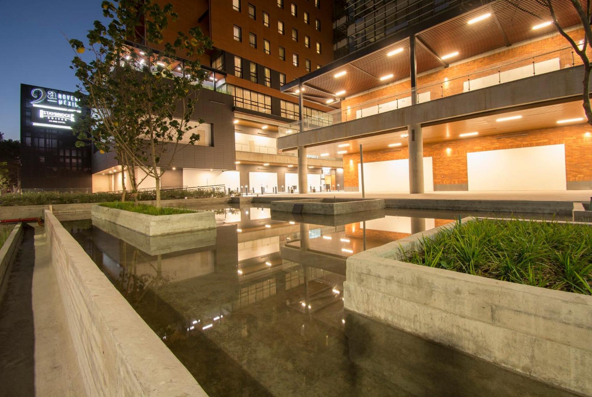 Staybridge Suites - Guadalajara Novena By Ihg Extérieur photo