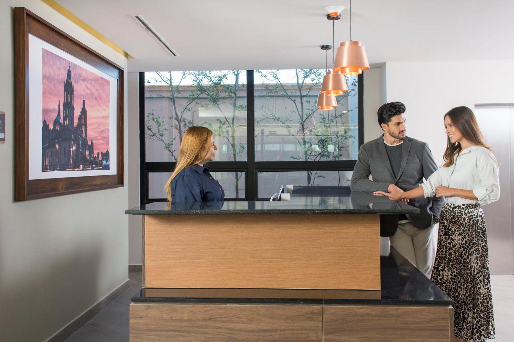 Staybridge Suites - Guadalajara Novena By Ihg Extérieur photo