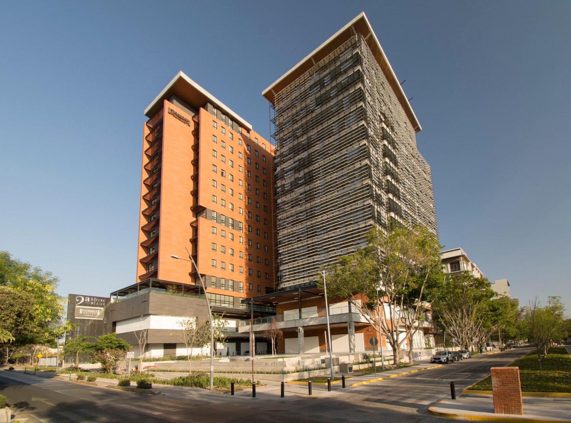 Staybridge Suites - Guadalajara Novena By Ihg Extérieur photo