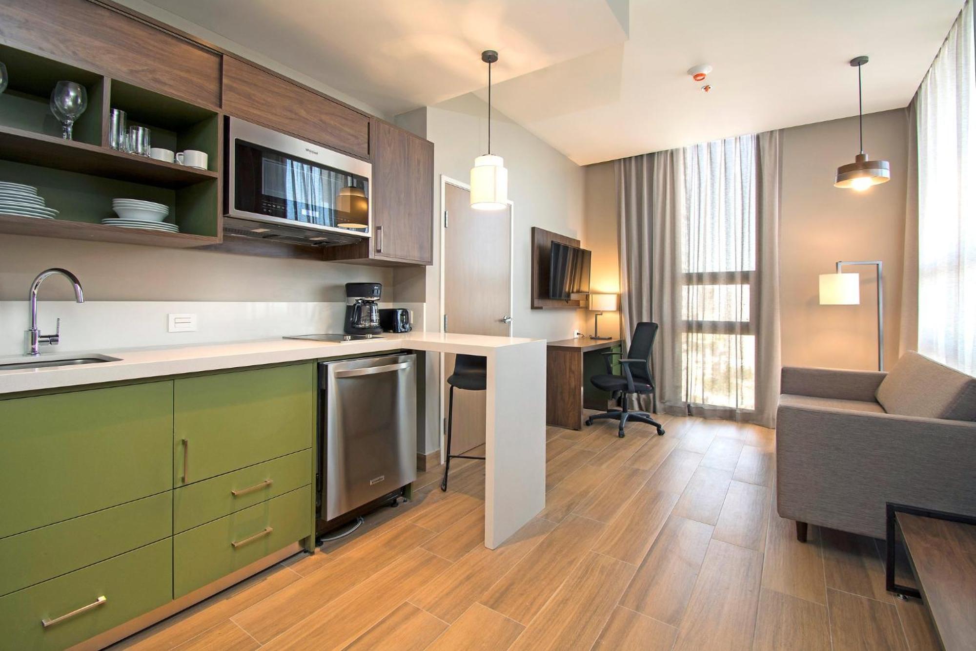 Staybridge Suites - Guadalajara Novena By Ihg Extérieur photo